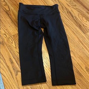 Lululemon cropped